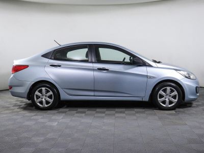 Hyundai Solaris, 1.4 л, МКПП, 2012 фото 6