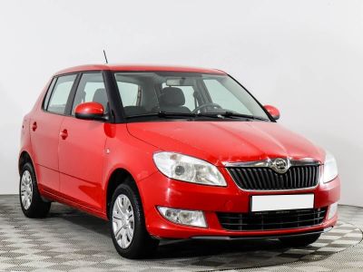 Skoda Fabia, 1.4 л, МКПП, 2013 фото 5