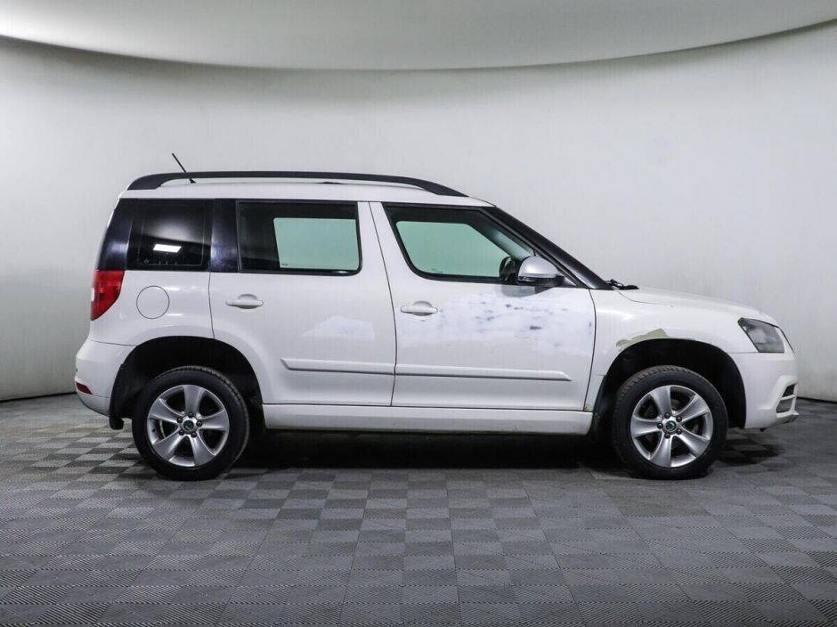 Skoda Yeti, 1.2 л, Робот, 2014 фото 6