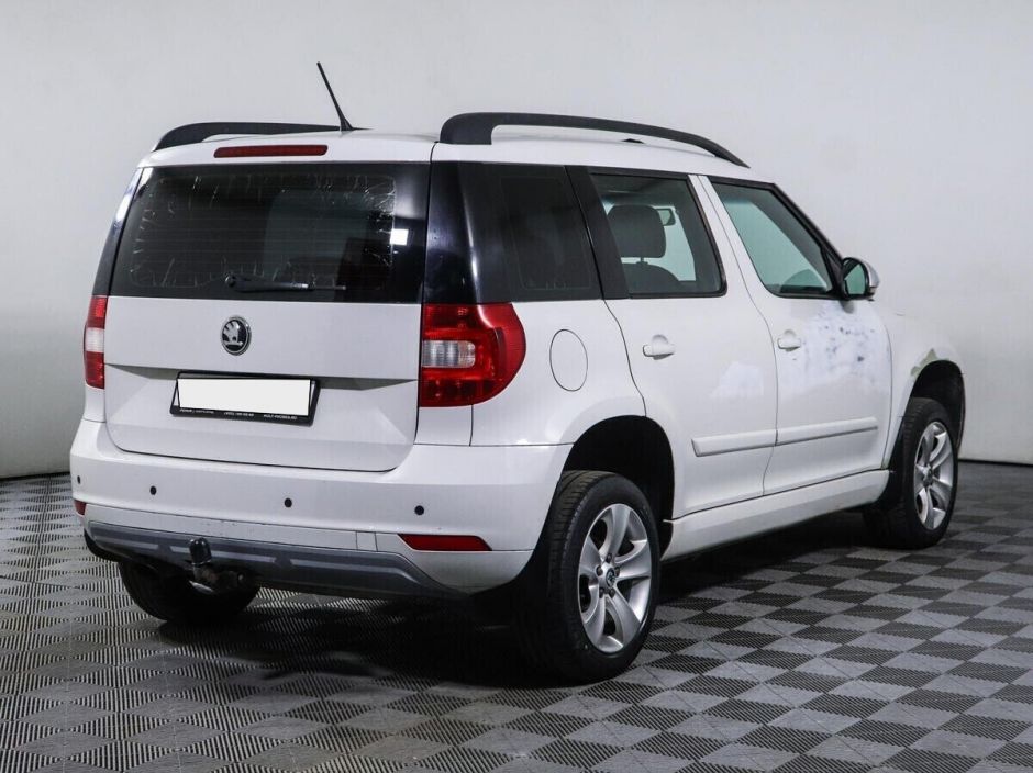 Skoda Yeti, 1.2 л, Робот, 2014 фото 7