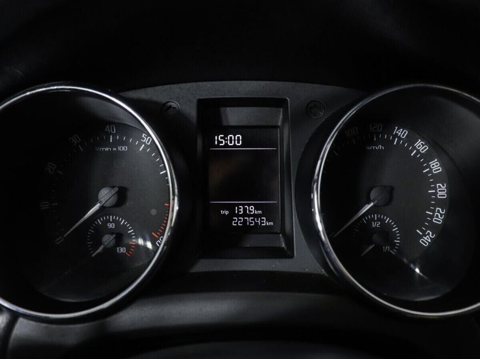 Skoda Yeti, 1.2 л, Робот, 2014 фото 13