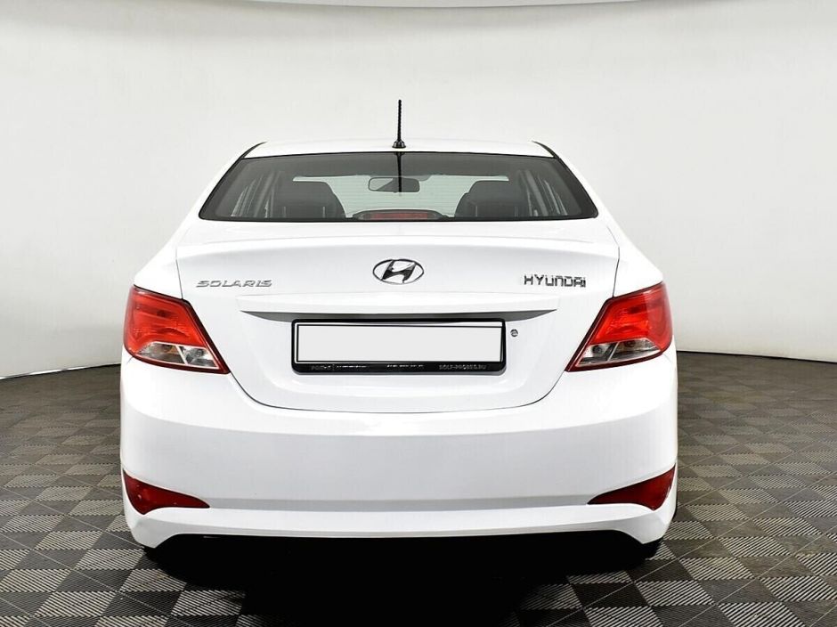 Hyundai Solaris, 1.4 л, МТ, 2016 фото 8