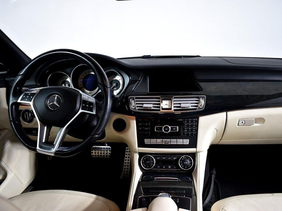 Mercedes-Benz CLS, 3.0 л, АТ, 2013 фото 8