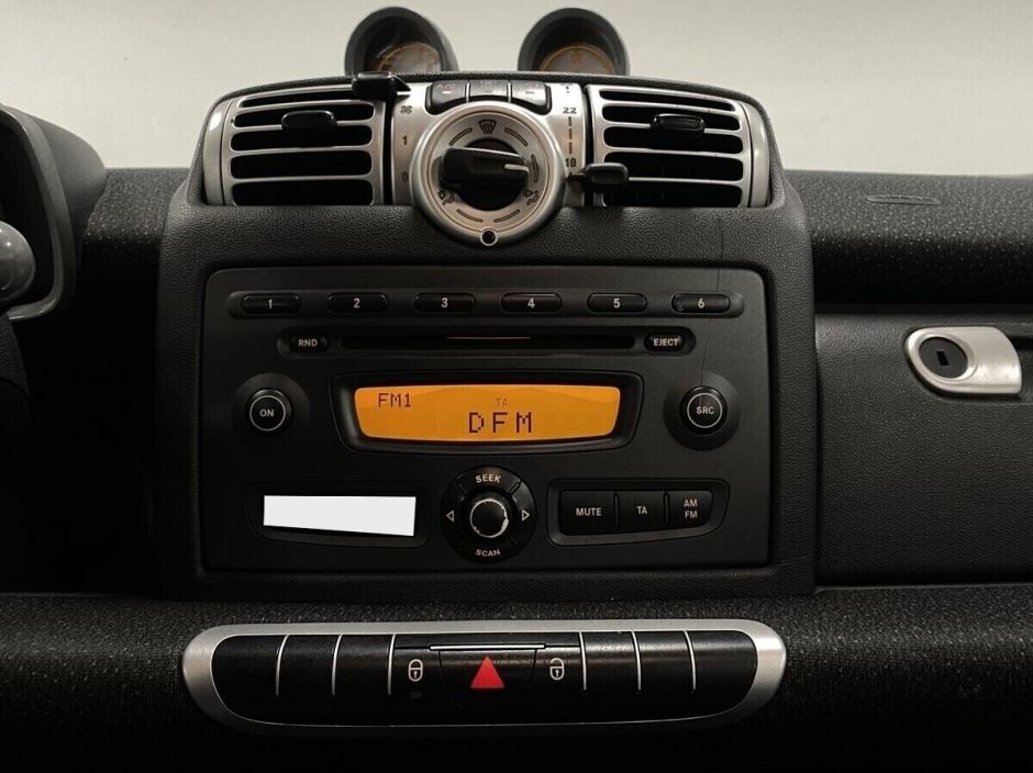 Smart Fortwo, 1.0 л, Робот, 2009 фото 15