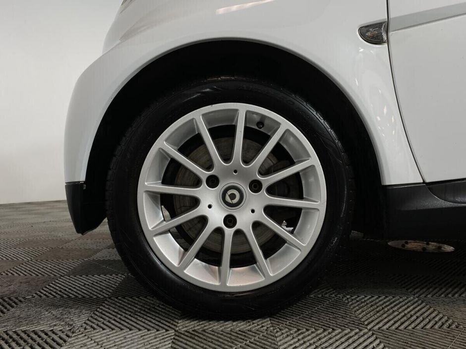 Smart Fortwo, 1.0 л, Робот, 2009 фото 1