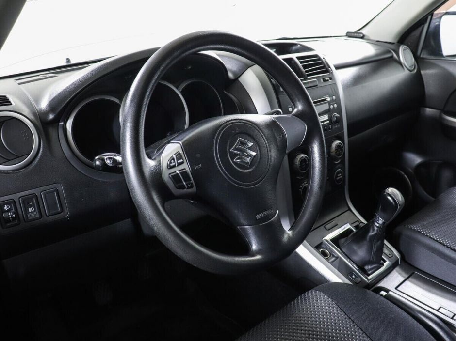 Suzuki Grand Vitara, 2.0 л, МТ, 2008 фото 2