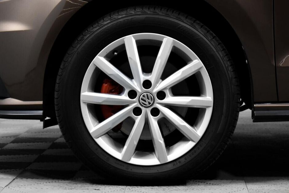 Volkswagen Polo, 1.4 л, Робот, 2017 фото 2