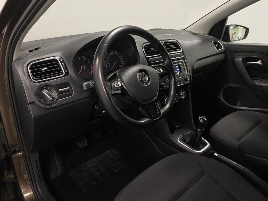 Volkswagen Polo, 1.6 л, МТ, 2017 фото 11