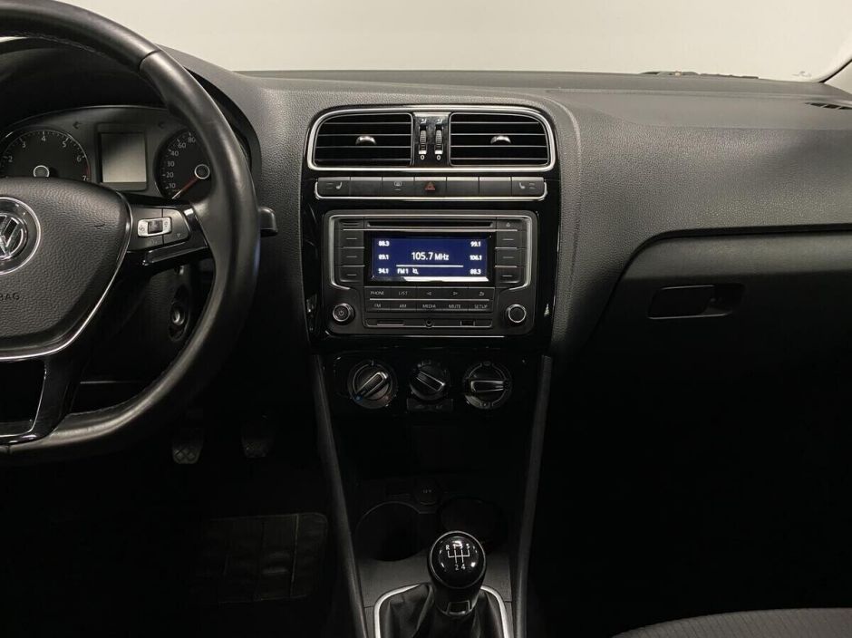 Volkswagen Polo, 1.6 л, МТ, 2017 фото 13
