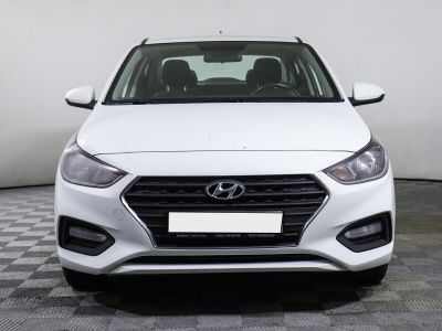 Hyundai Solaris, 1.4 л, АКПП, 2018 фото 4