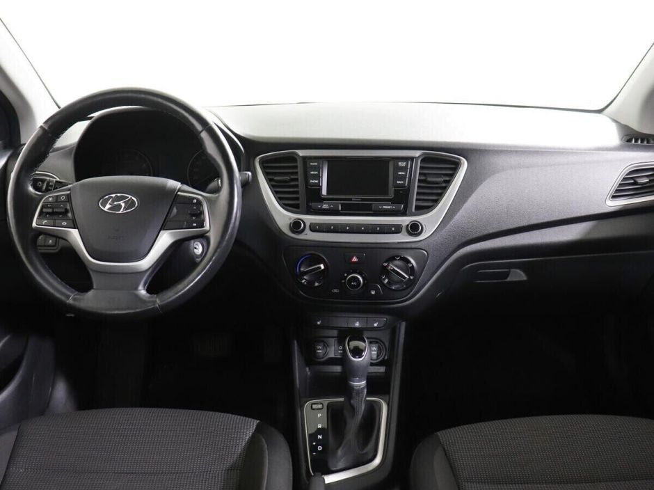 Hyundai Solaris, 1.4 л, АТ, 2018 фото 14