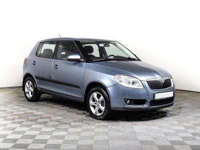 Skoda Fabia, 1.4 л, МКПП, 2007 фото 5