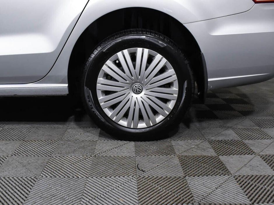 Volkswagen Polo, 1.6 л, АТ, 2016 фото 1