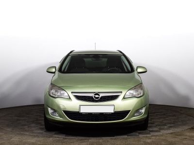 Opel Astra, 1.4 л, АКПП, 2011 фото 4