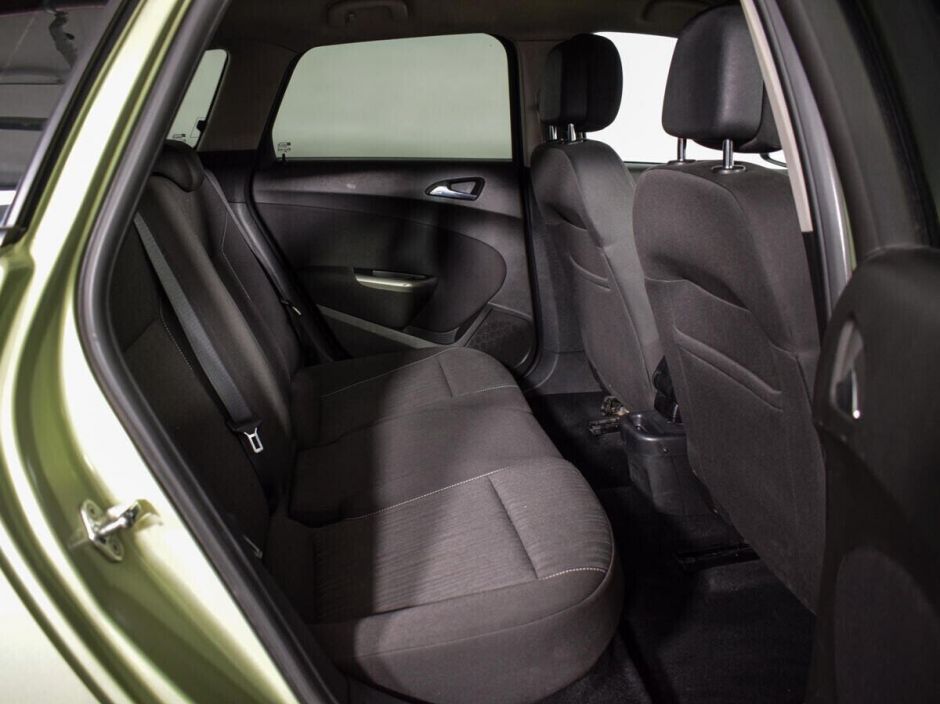 Opel Astra, 1.4 л, АТ, 2011 фото 12