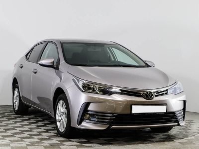 Toyota Corolla, 1.6 л, CVT, 2018 фото 5