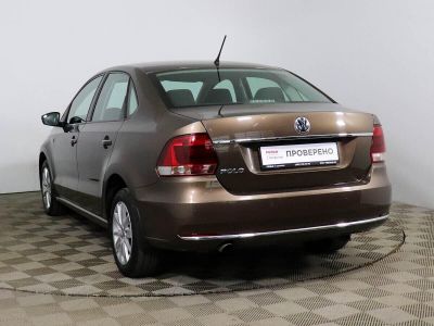 Volkswagen Polo, 1.6 л, АКПП, 2016 фото 4