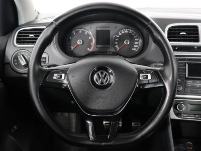 Volkswagen Polo, 1.6 л, АКПП, 2016 фото 11