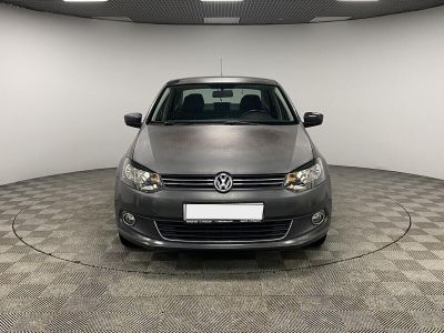 Volkswagen Polo, 1.6 л, МКПП, 2012 фото 4