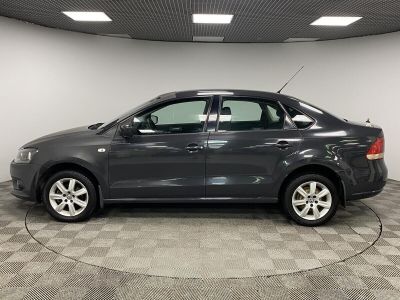 Volkswagen Polo, 1.6 л, МКПП, 2012 фото 10