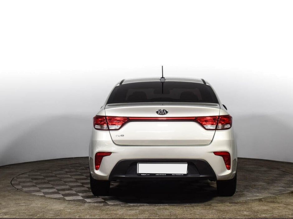 Kia Rio, 1.6 л, АТ, 2019 фото 8