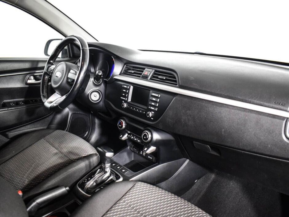 Kia Rio, 1.6 л, АТ, 2019 фото 11