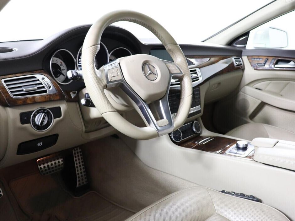 Mercedes-Benz CLS, 3.0 л, АТ, 2012 фото 7