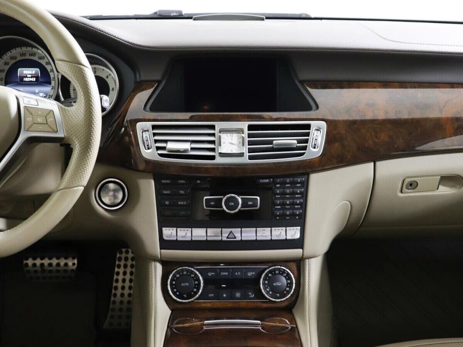 Mercedes-Benz CLS, 3.0 л, АТ, 2012 фото 9