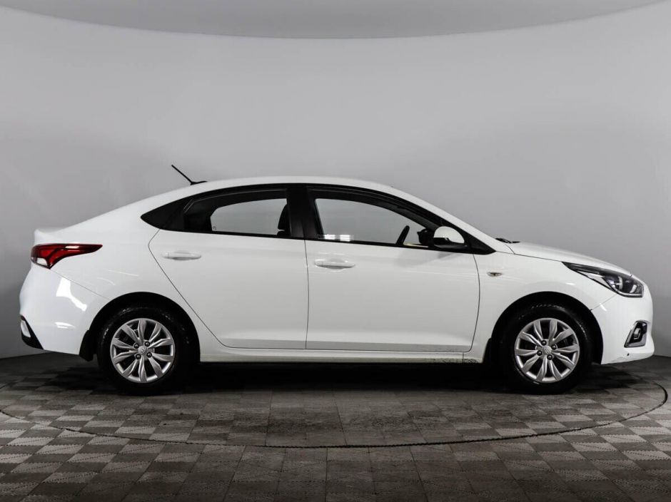 Hyundai Solaris, 1.6 л, АТ, 2017 фото 6