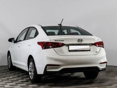 Hyundai Solaris, 1.6 л, АКПП, 2017 фото 9