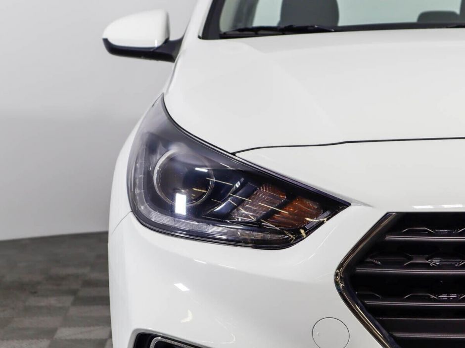 Hyundai Solaris, 1.6 л, АТ, 2017 фото 2