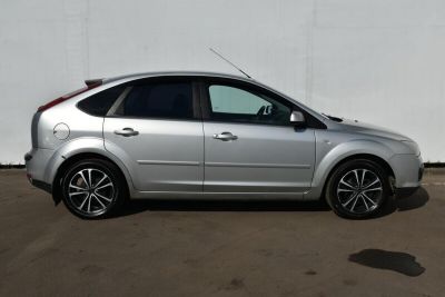 Ford Focus, 1.8 л, МКПП, 2006 фото 6