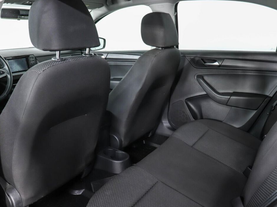 Volkswagen Polo, 1.6 л, АТ, 2020 фото 2