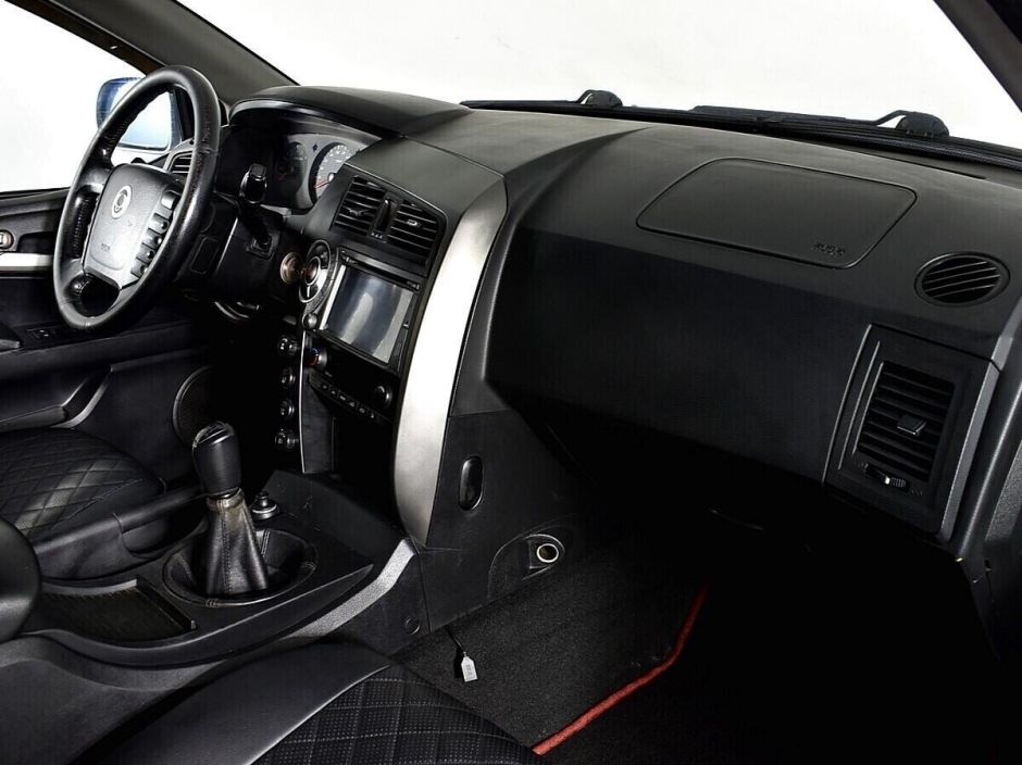 SsangYong Kyron, 2.0 л, МТ, 2010 фото 13