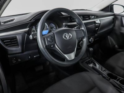 Toyota Corolla, 1.6 л, CVT, 2013 фото 11