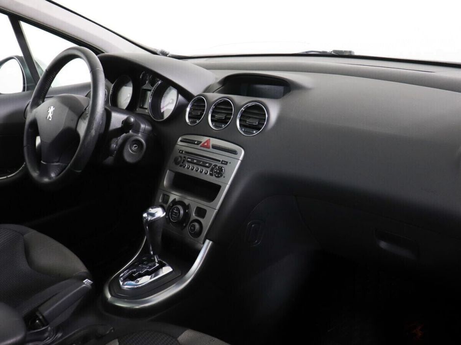 Peugeot 308, 1.6 л, АТ, 2010 фото 11