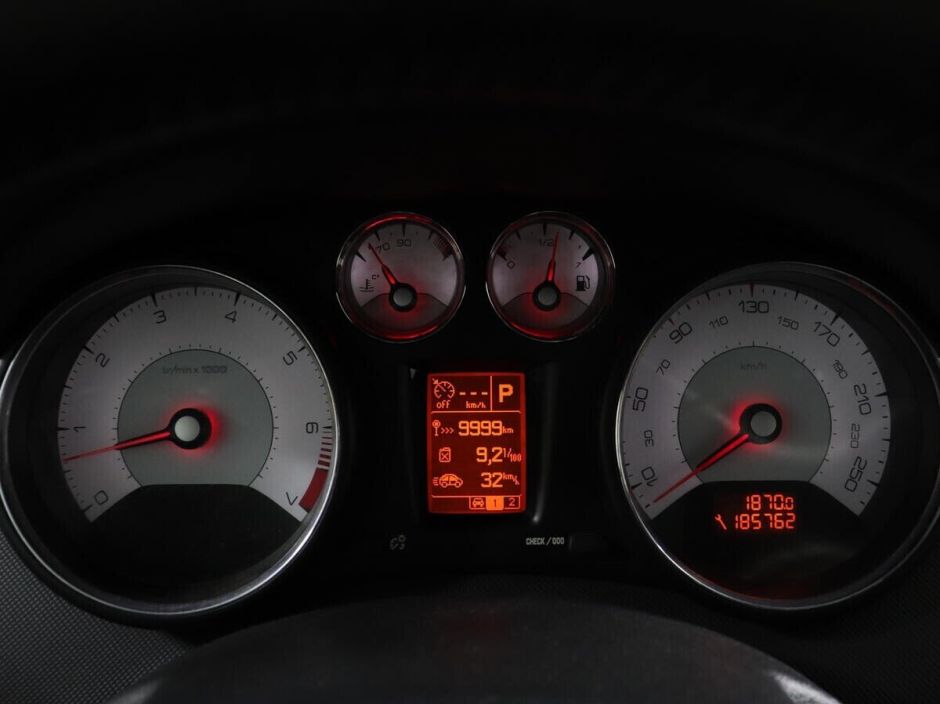 Peugeot 308, 1.6 л, АТ, 2010 фото 13