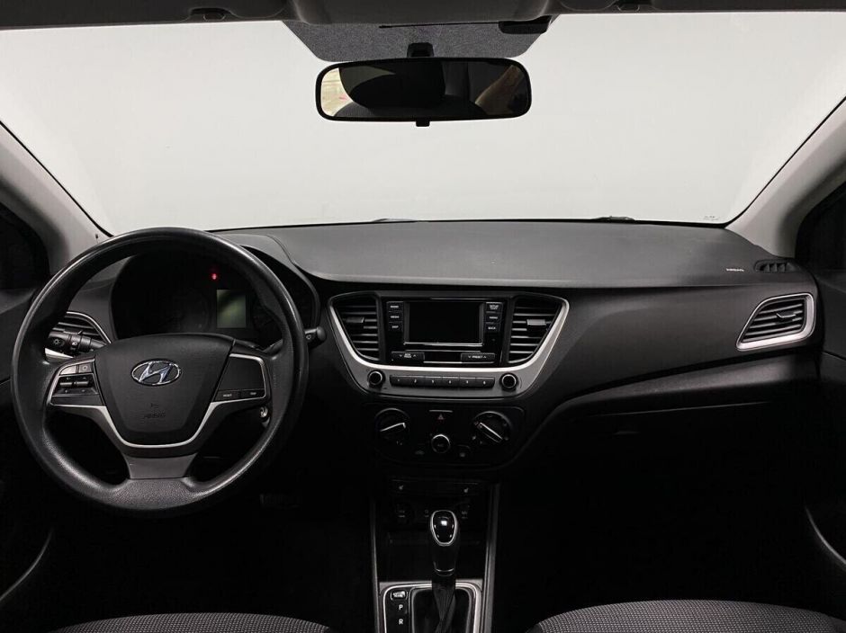 Hyundai Solaris, 1.6 л, АТ, 2017 фото 12