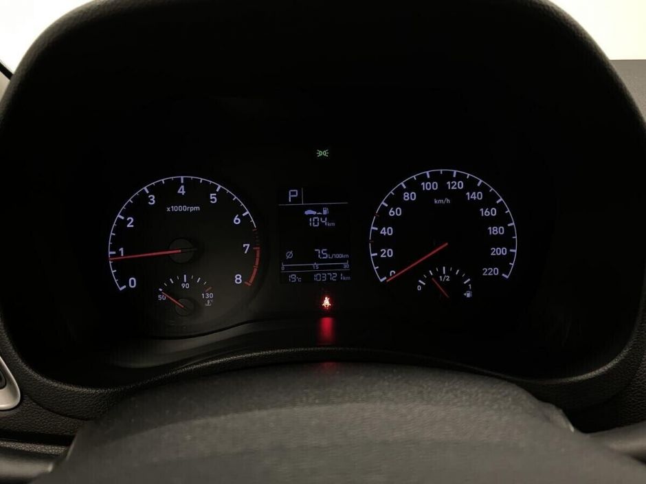 Hyundai Solaris, 1.6 л, АТ, 2017 фото 2