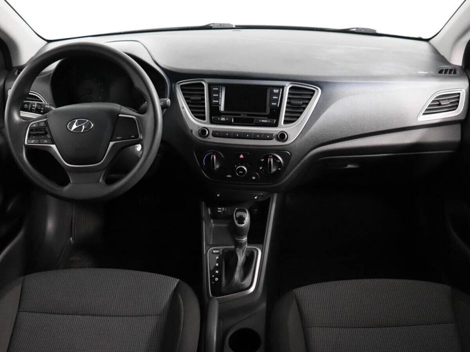 Hyundai Solaris, 1.6 л, АТ, 2021 фото 14