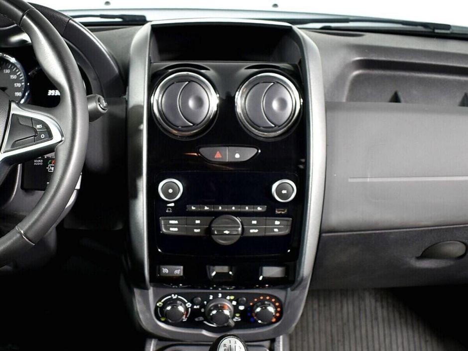 Renault Duster, 2.0 л, МТ, 2021 фото 16