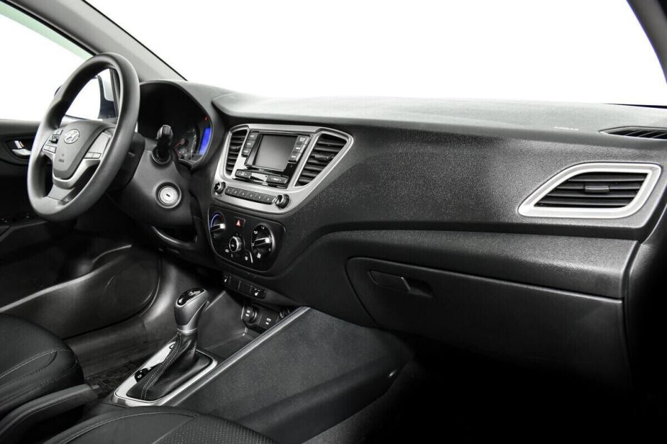 Hyundai Solaris, 1.6 л, АТ, 2020 фото 11