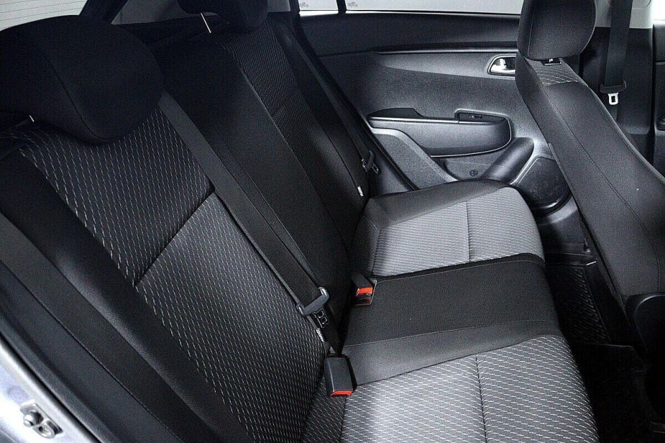 Kia Rio, 1.6 л, АТ, 2018 фото 13