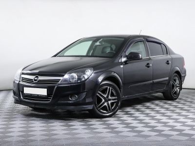 Opel Astra, 1.8 л, АКПП, 2011 фото 3