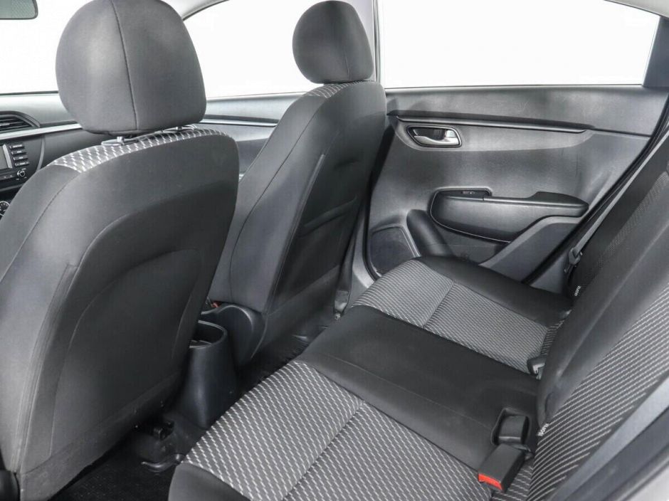 Kia Rio, 1.6 л, АТ, 2018 фото 2