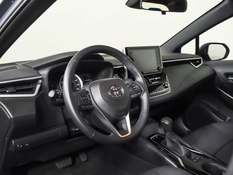 Toyota Corolla Импорт, 2.0 л, Вариатор, 2021 фото 18