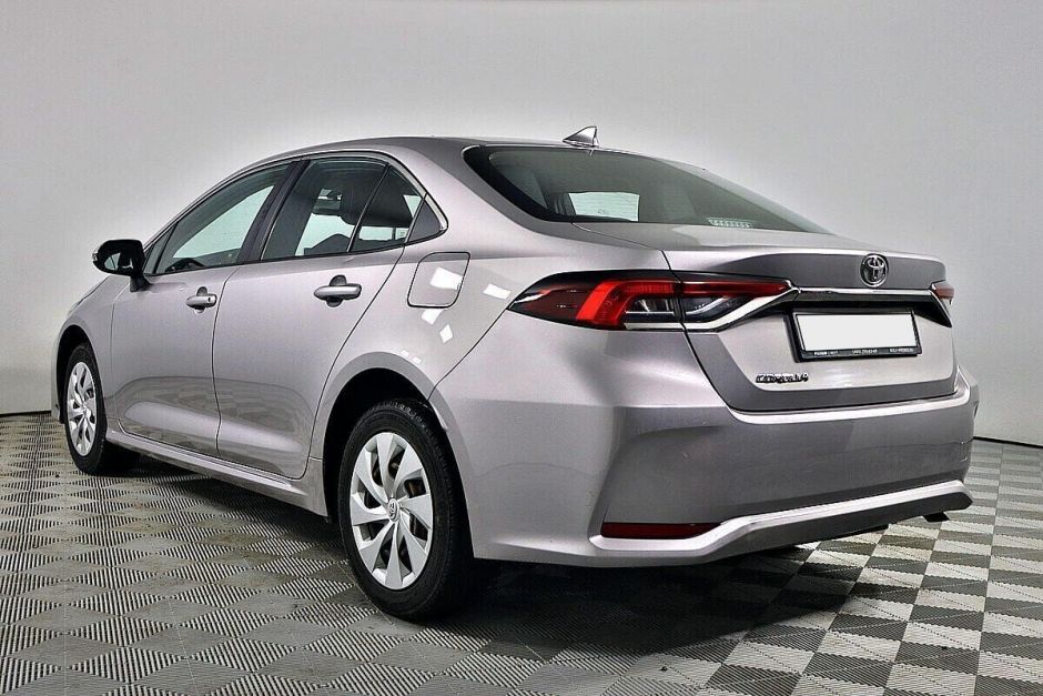 Toyota Corolla, 1.6 л, Вариатор, 2019 фото 9