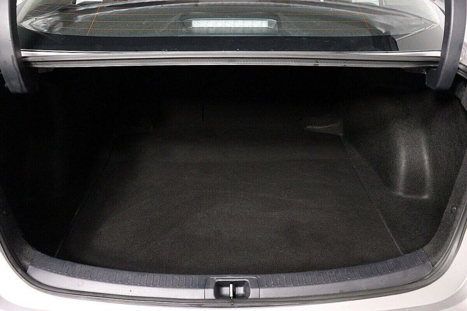 Toyota Corolla, 1.6 л, Вариатор, 2019 фото 11