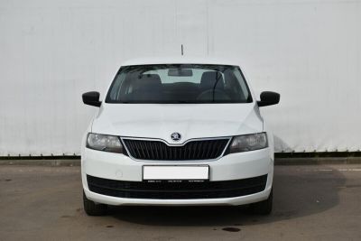 Skoda Rapid, 1.6 л, МКПП, 2015 фото 4