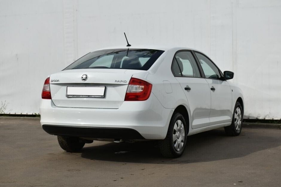 Skoda Rapid, 1.6 л, МТ, 2015 фото 7